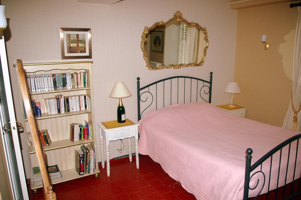 Chambres Au Logis Des Acacias Le Puley Dış mekan fotoğraf